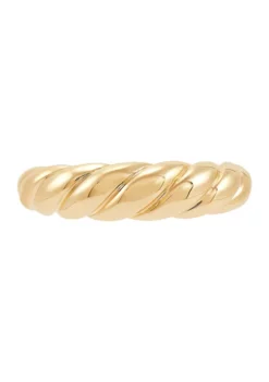 Brand new 👏 Croissant Design Ring in 10K Yellow Gold by Belk & Co. 🥰