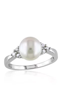 Brand new ⭐ Sterling Silver White Cultured Freshwater Pearl and Diamond Ring by Belk & Co. 🌟