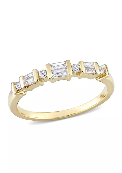 Brand new 🥰 1/4 ct. t.w. Diamond Anniversary Band in 10K Yellow Gold by Belk & Co. 🥰 1 Brand new 🥰 1/4 ct. t.w. Diamond Anniversary Band in 10K Yellow Gold by Belk & Co. 🥰