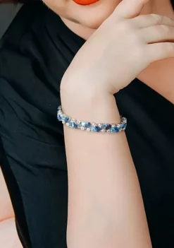 Brand new 🎉 Lab Created 33.30 ct. t.g.w. London and Swiss Blue Topaz and Created White Sapphire Teardrop Bracelet in Sterling Silver by Belk & Co. 🎉 -DealsBelk & Co. Store Belk 23309